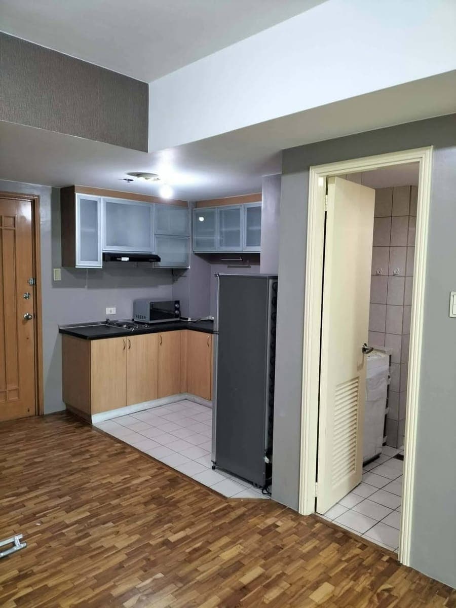 CONDO UNIT FOR RENT‼️ - photo 5