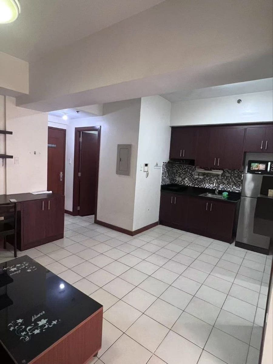 Makati City | Condo for Rent (Direct Listing) - photo 3