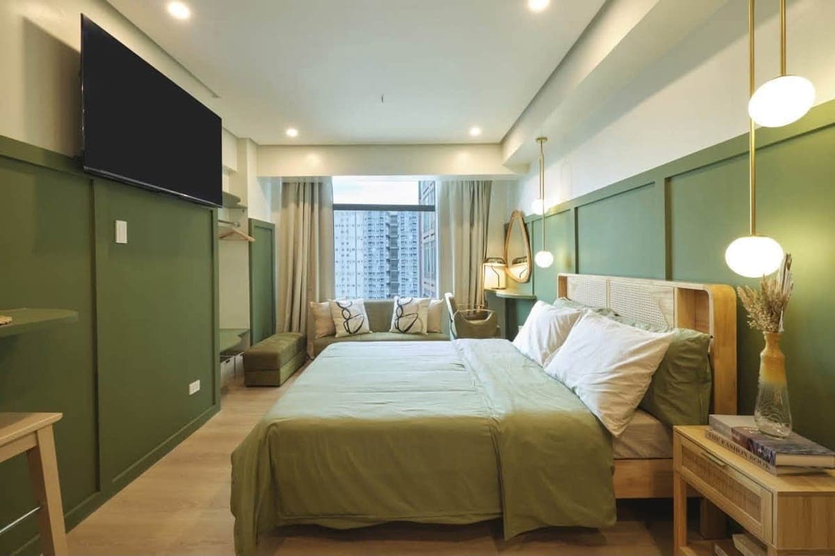 MODERN MINIMALIST CONDO FOR LEASE IN MAKATI - photo 1