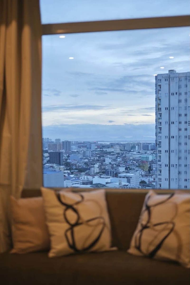 MODERN MINIMALIST CONDO FOR LEASE IN MAKATI - photo 5