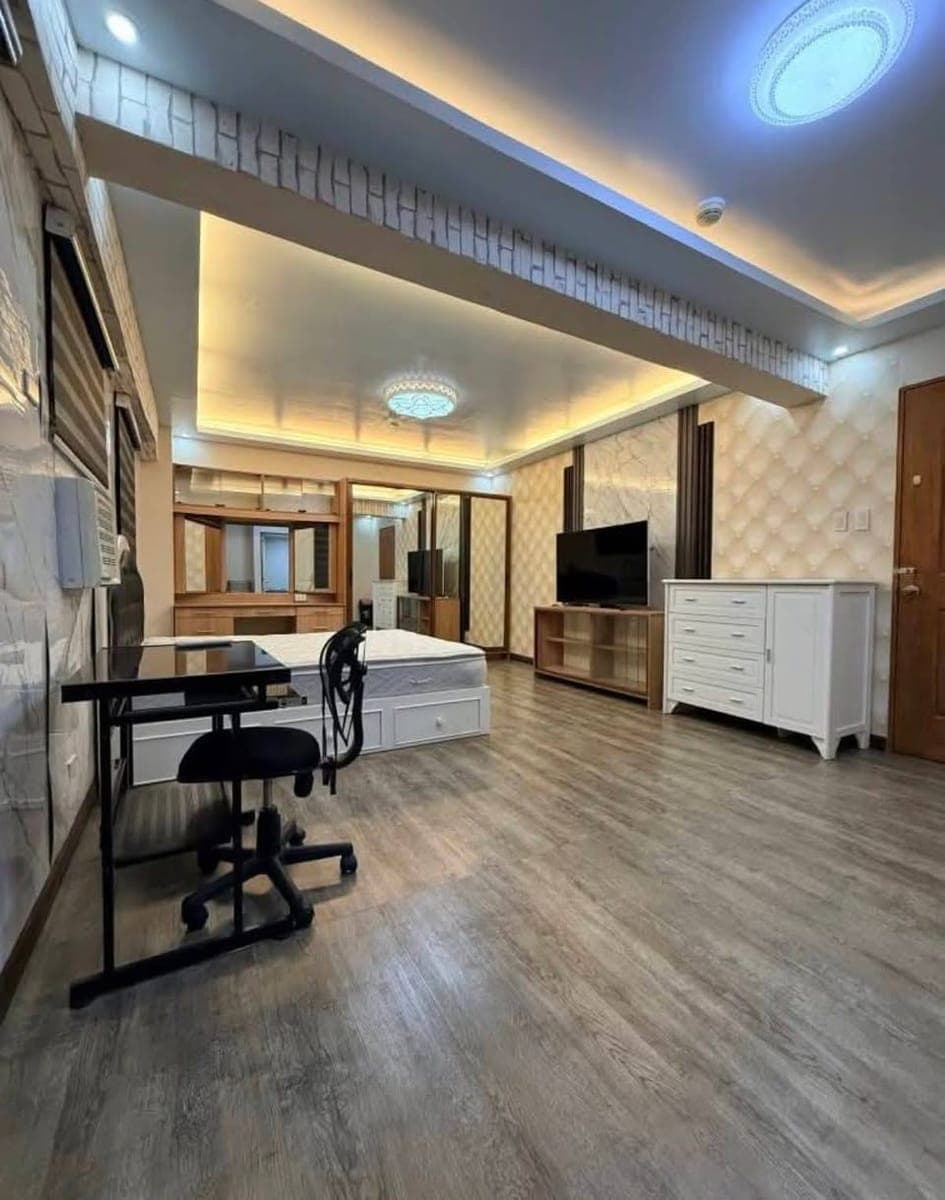 FOR RENT | SYMPHONY TOWERS - photo 2