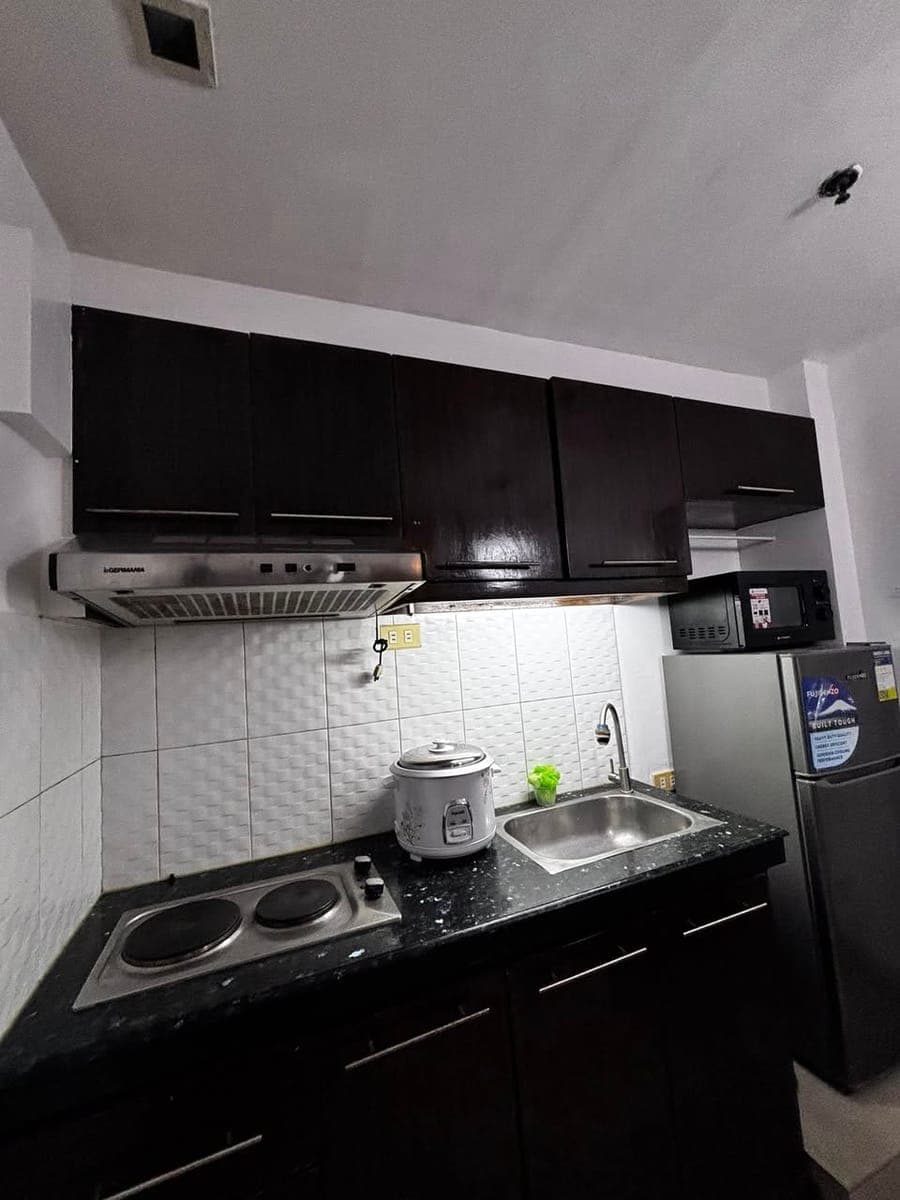 🏢 AFFORDABLE 2-BEDROOM CONDO FOR RENT – QUEZON CITY - photo 2
