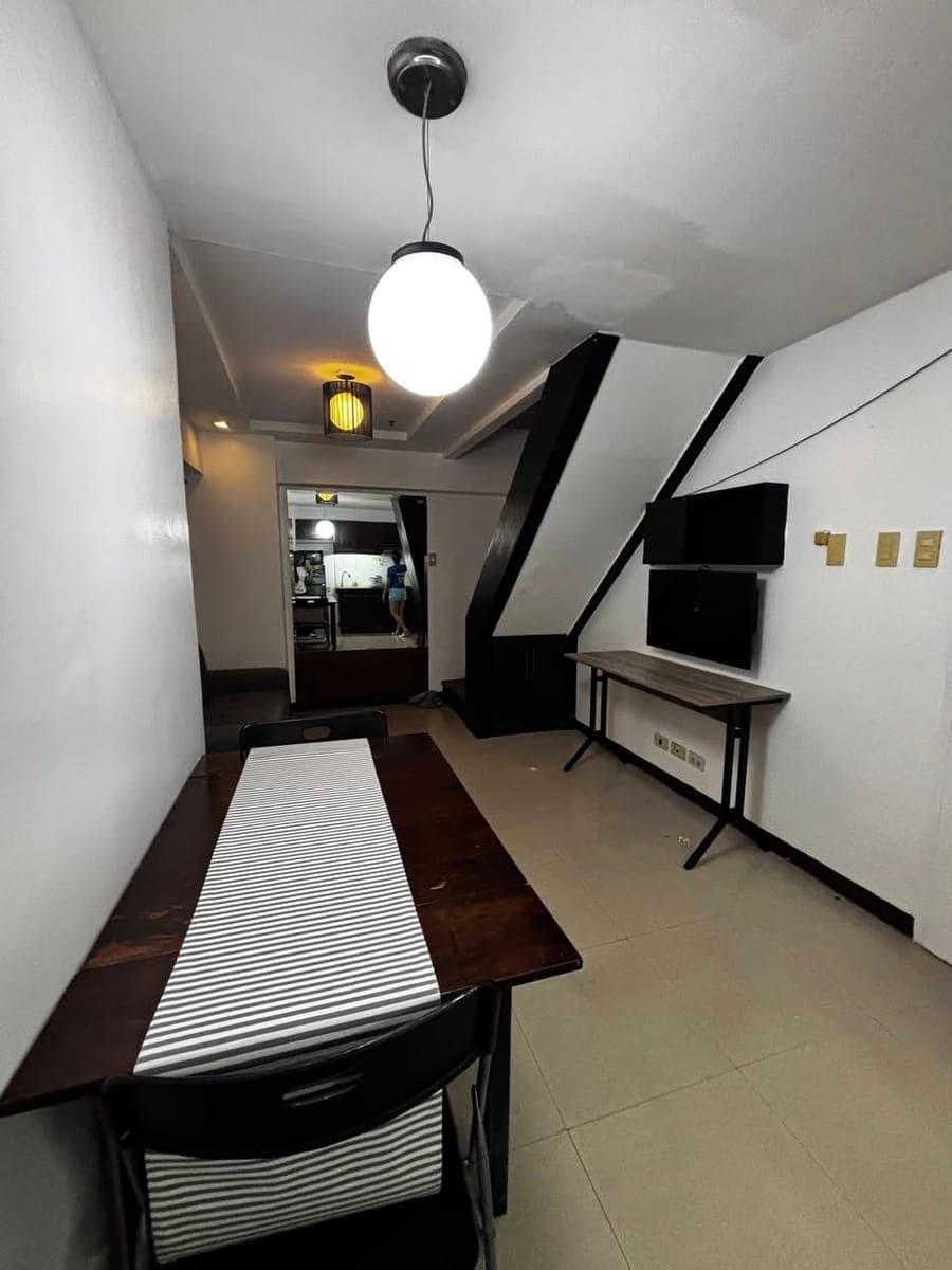 🏢 AFFORDABLE 2-BEDROOM CONDO FOR RENT – QUEZON CITY - photo 5