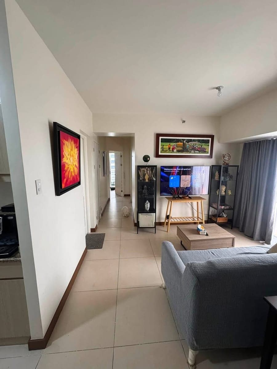 🏙️ FOR LEASE – 3BR Furnished Unit with Parking - photo 2