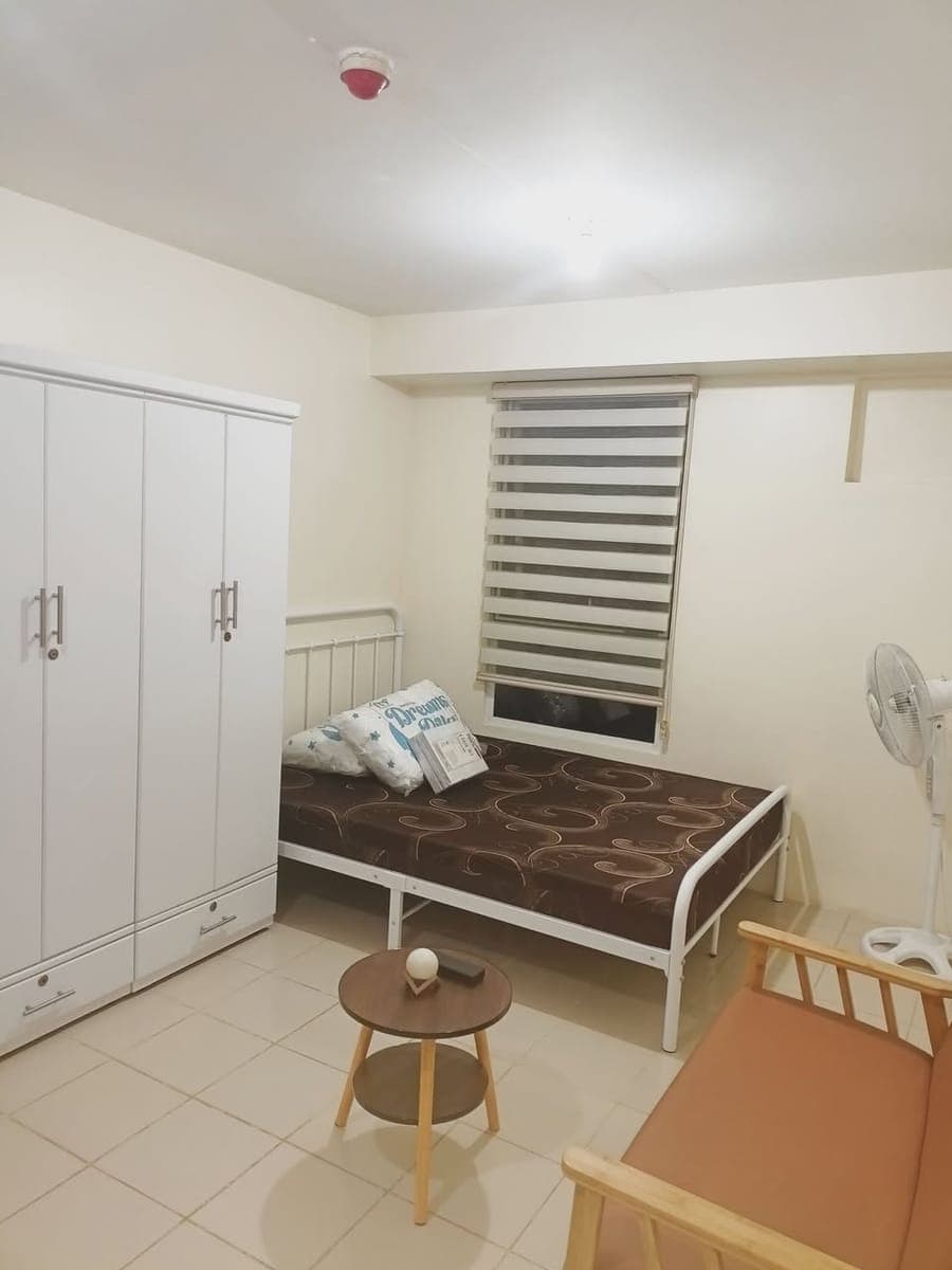 ‼️STUDIO UNIT FOR RENT SEMI-FURNISHED‼️ - photo 1