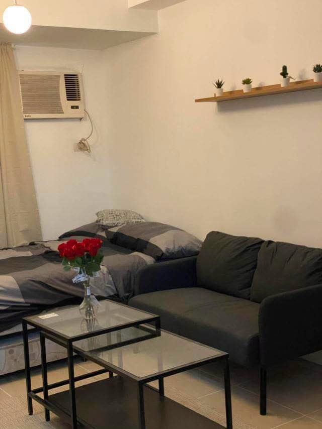 STUDIO UNIT FOR RENT - photo 2