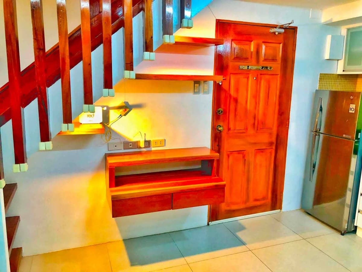 CONDO FOR RENT 2 BEDROOM FULLY FURNISHED - photo 2