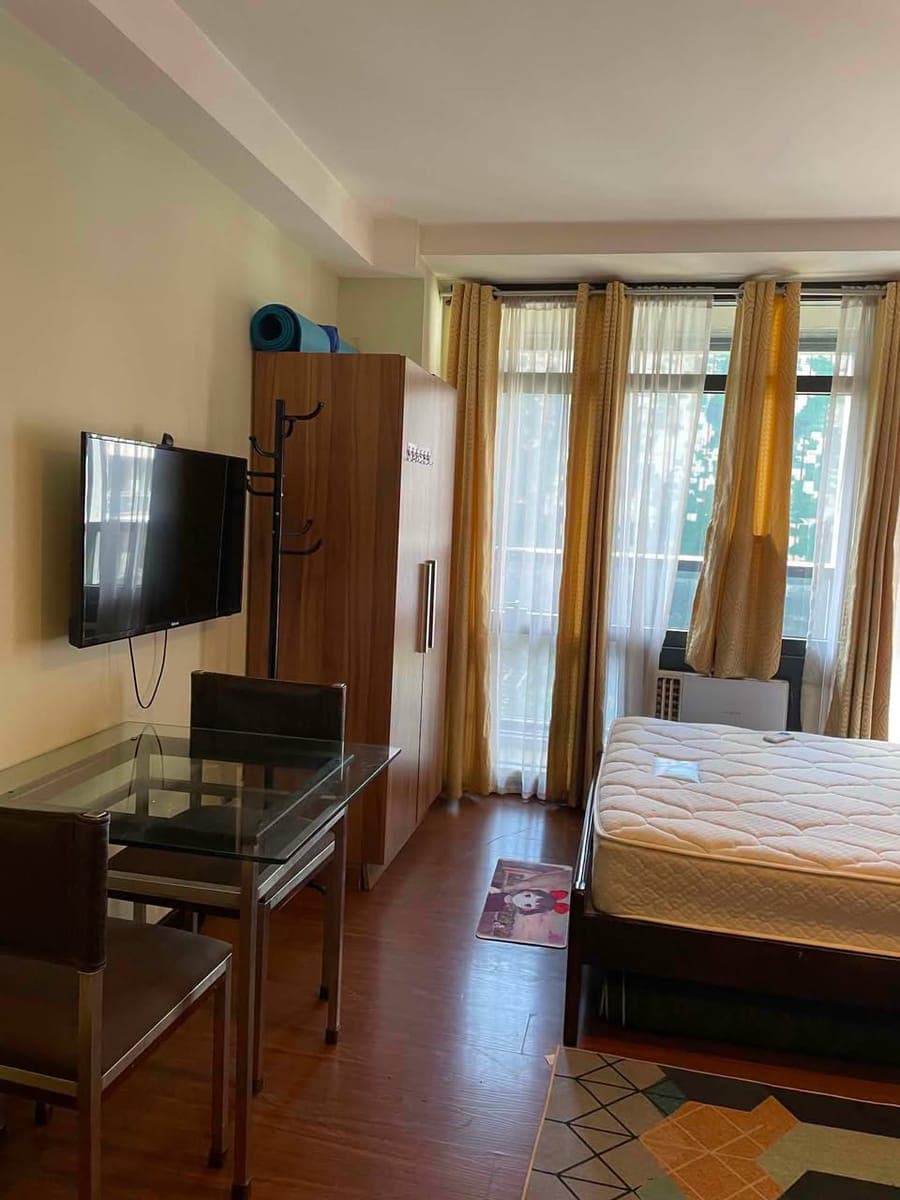 GRAMERCY RESIDENCE - photo 3