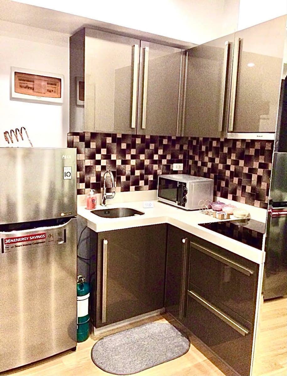 FOR LEASE - photo 1