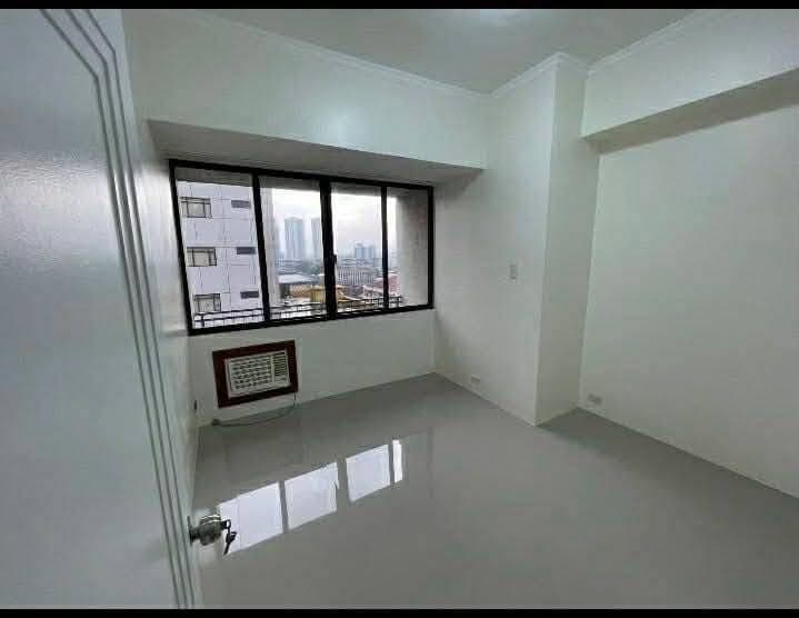 Skyland Plaza Tower for Rent - photo 1