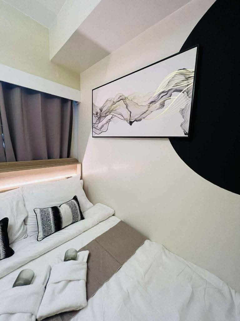 For Rent - Red Residences - photo 2