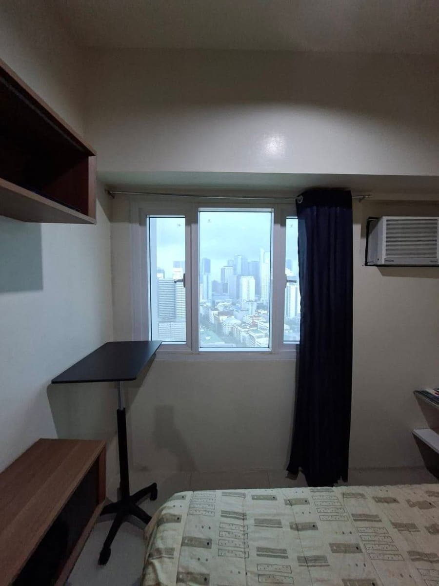 The beacon tower,big studio unit 16k per month 1yr contract Minimum - photo 4