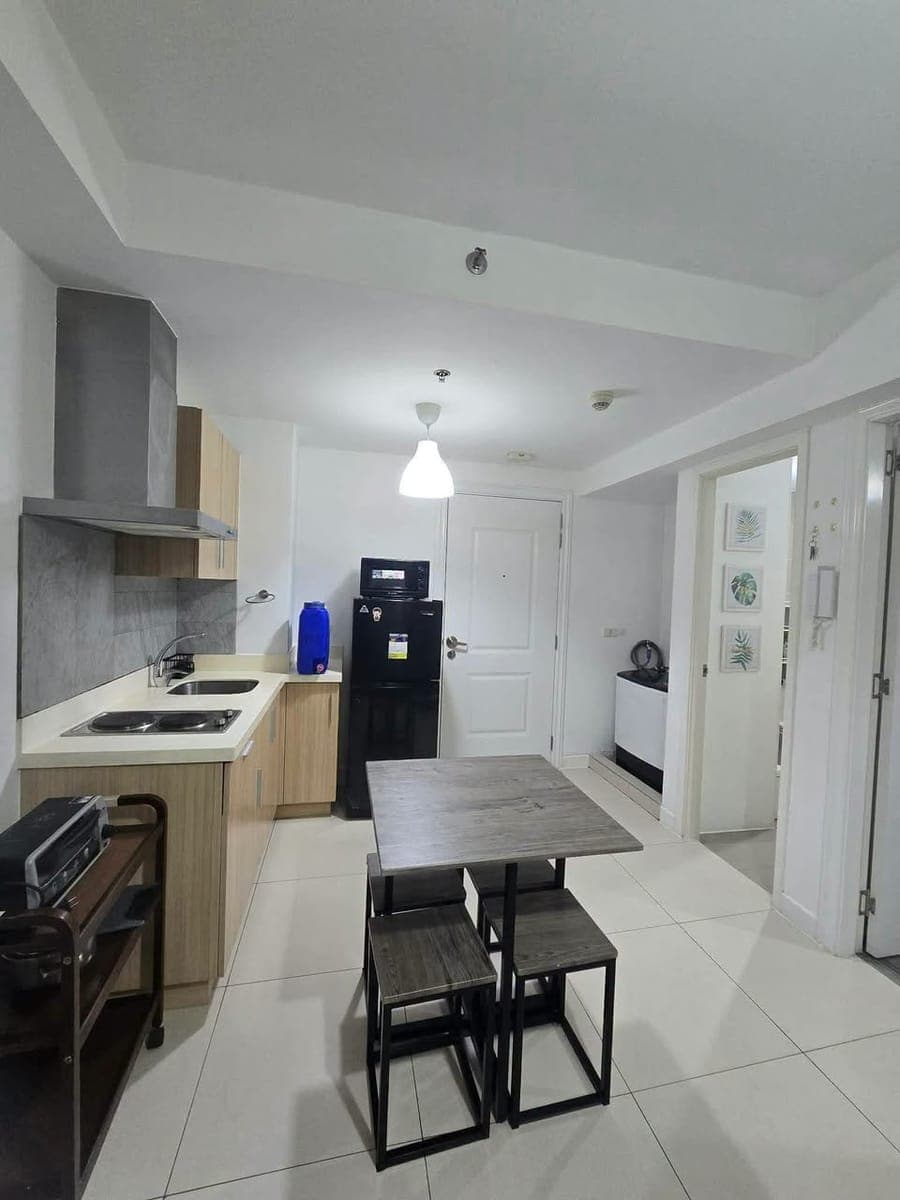 FOR RENT: Cozy 1BR Unit with Parking at The Residences at Commonwealth ✨️ - photo 2