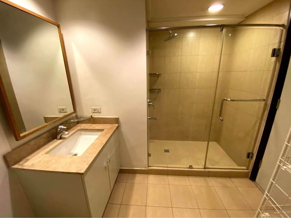 For Rent: 1-Bedroom Unit - photo 5