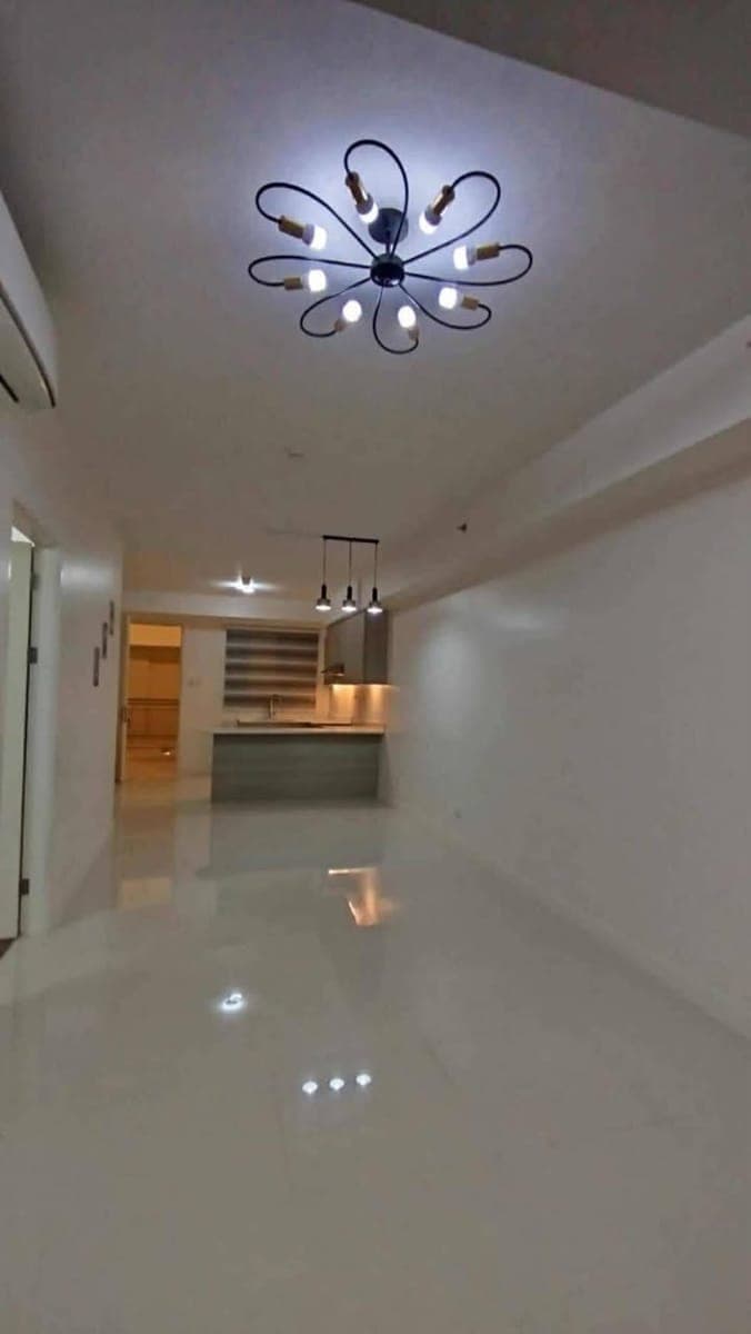 FOR RENT - photo 1