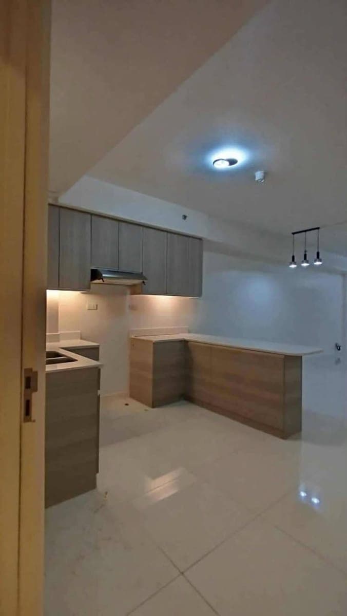FOR RENT - photo 3