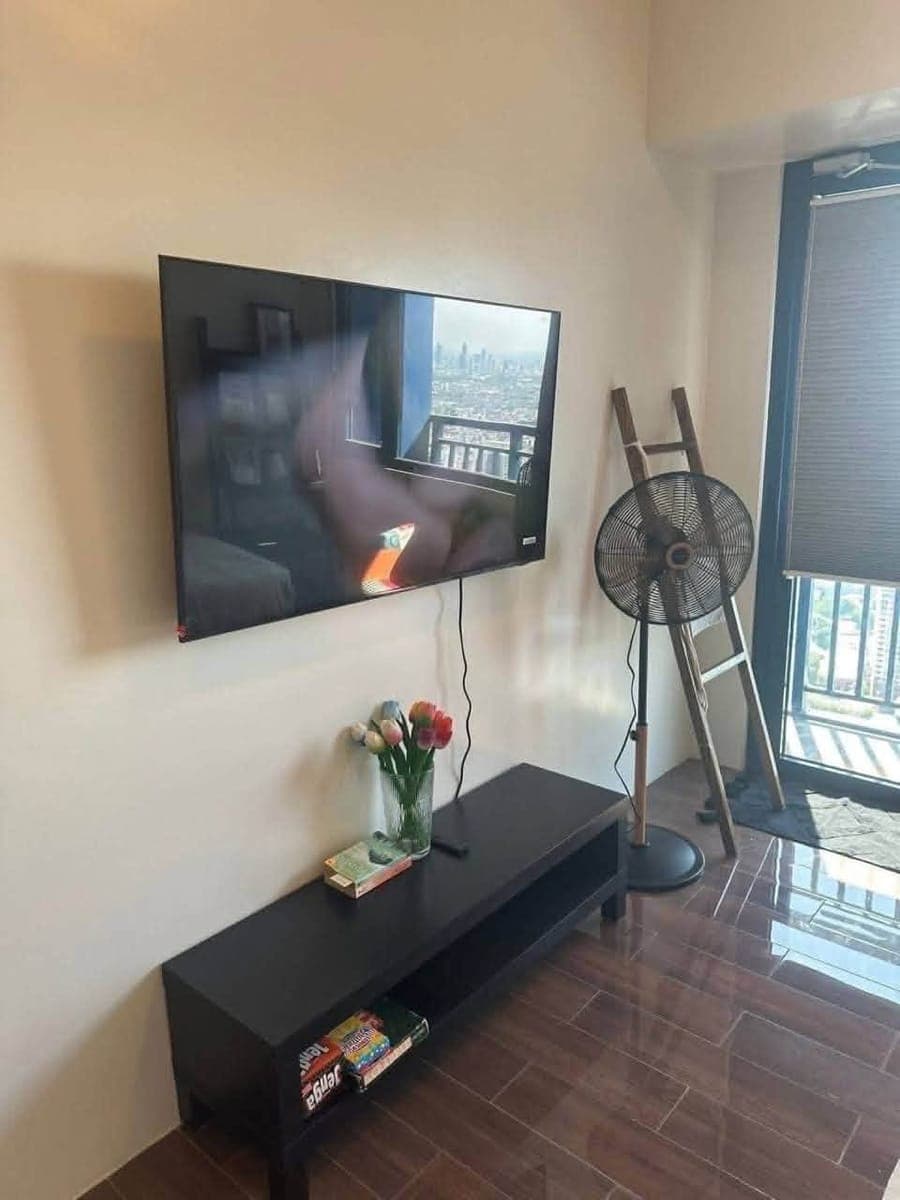 FOR RENT: AIR Residences (Makati) - photo 4