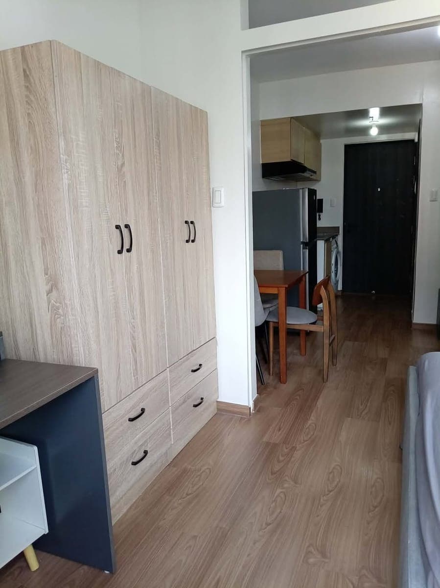 FOR RENT: 1-BEDROOM UNIT AT THE RISE MAKATI - photo 2