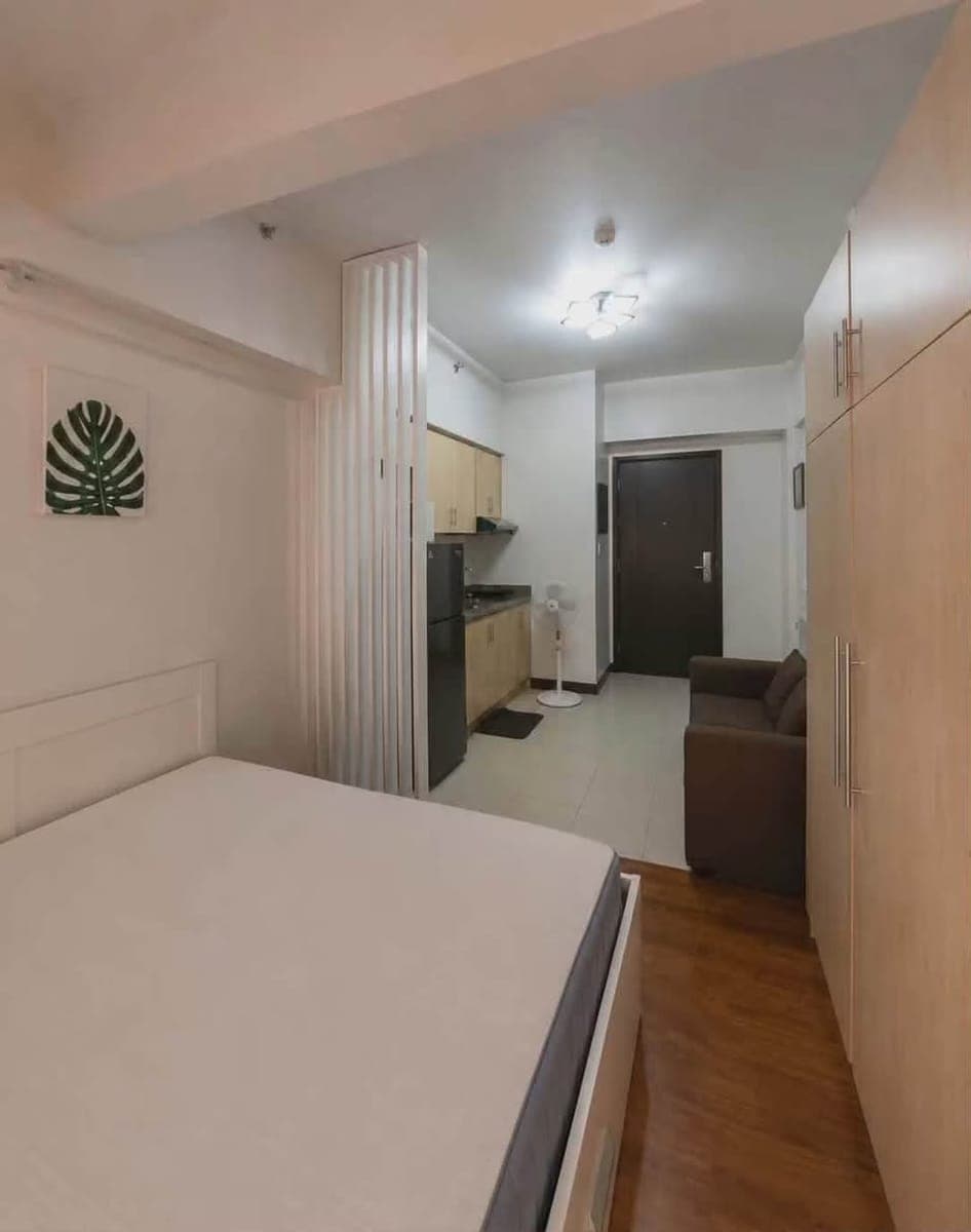 20K MONTHLY | STUDIO UNIT IN PASEO DE ROCES CONDOMINIUMS‼️ - photo 3