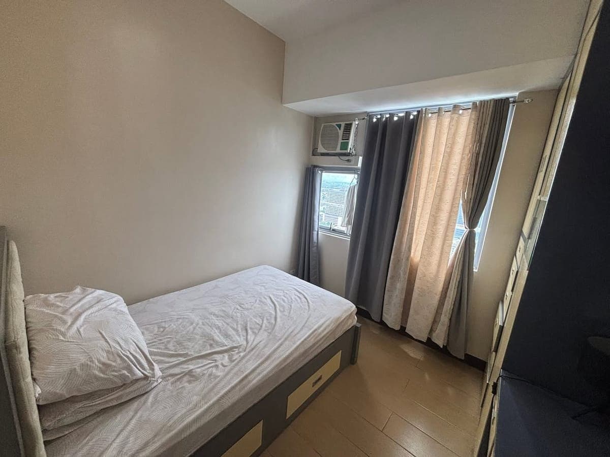 For Rent 2Br with balcony plus maids room - photo 2