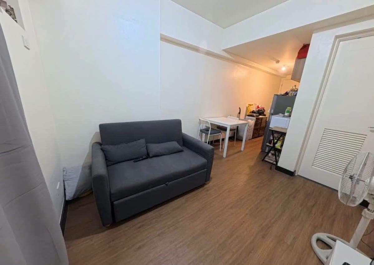 CONDO FOR RENT – HIGH FLOOR 1BR WITH BALCONY FULLY FURNISHED 🏢 - photo 3