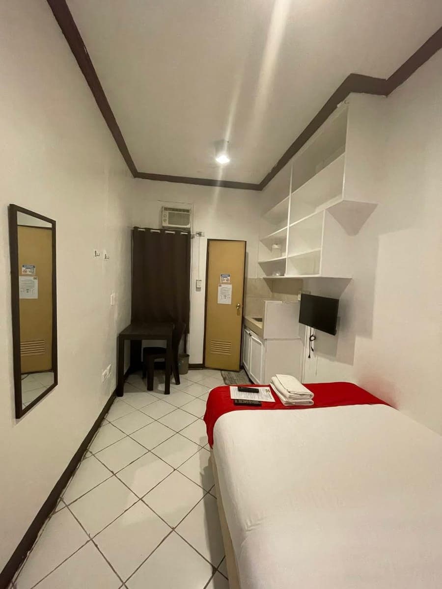 Apartment for Rent at Osmeña Manor – Makati City - photo 2