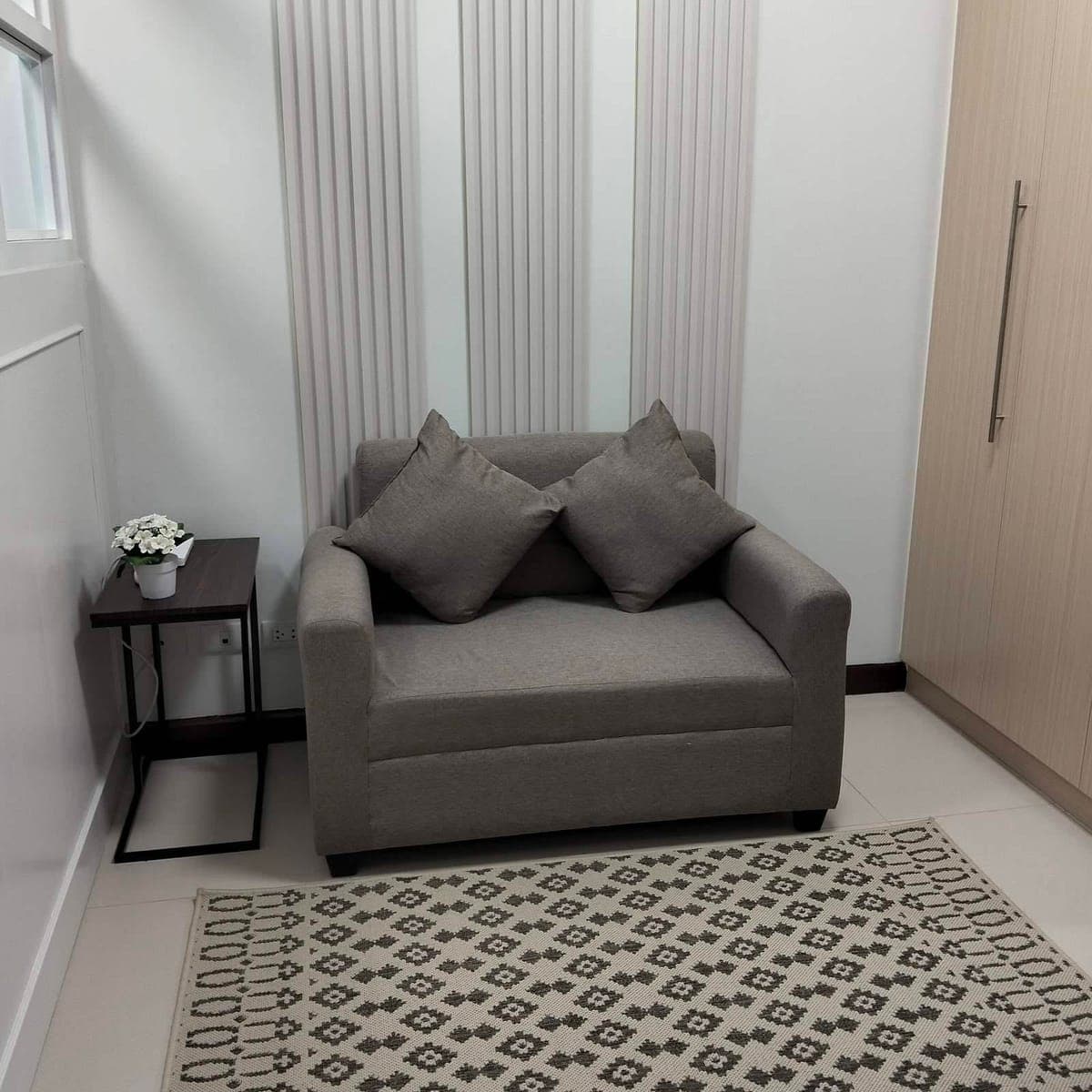FOR RENT - photo 2