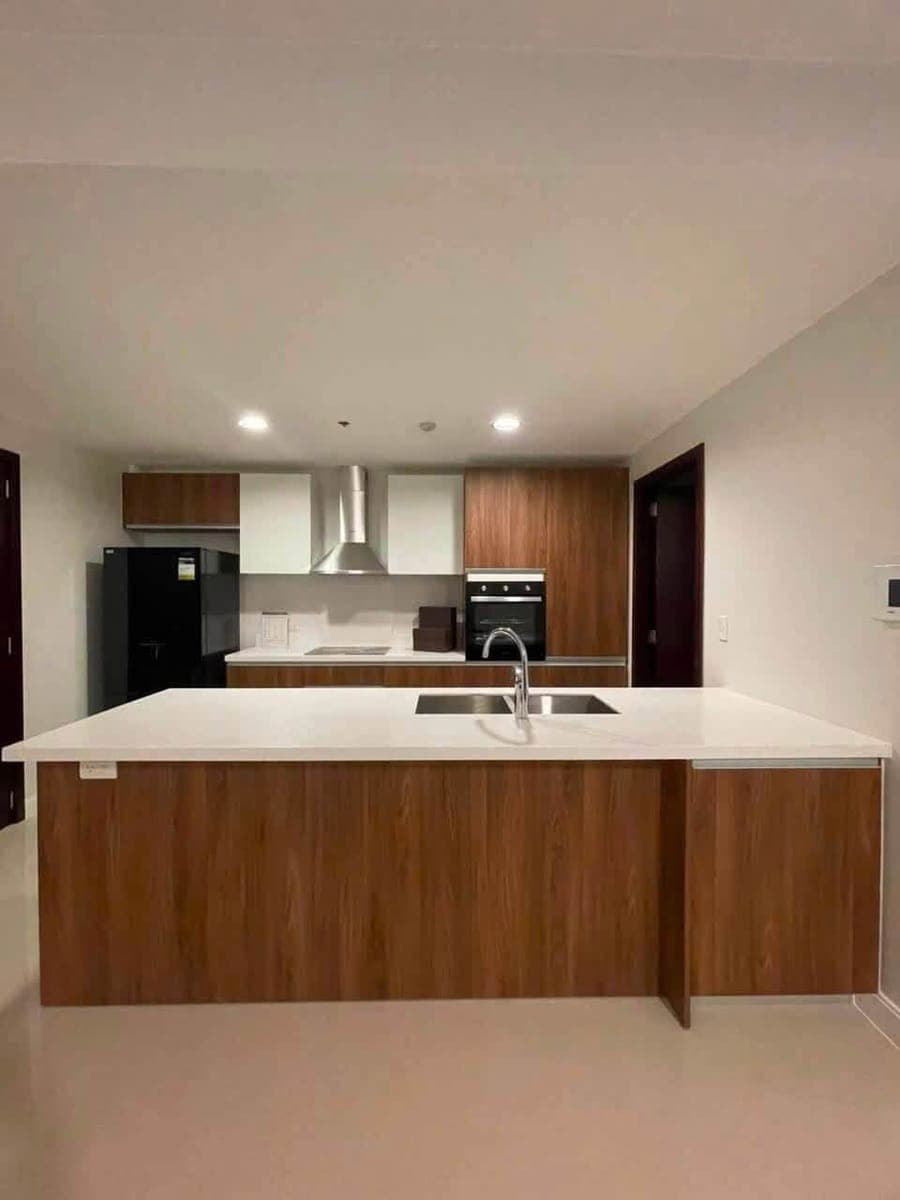 FOR LEASE - photo 3