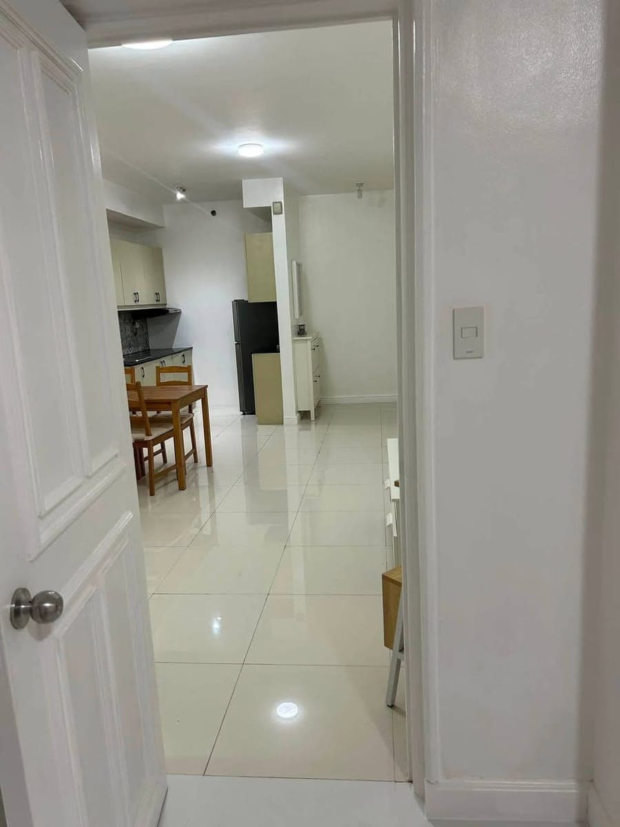 FOR RENT (2 AC Inverter) - photo 4