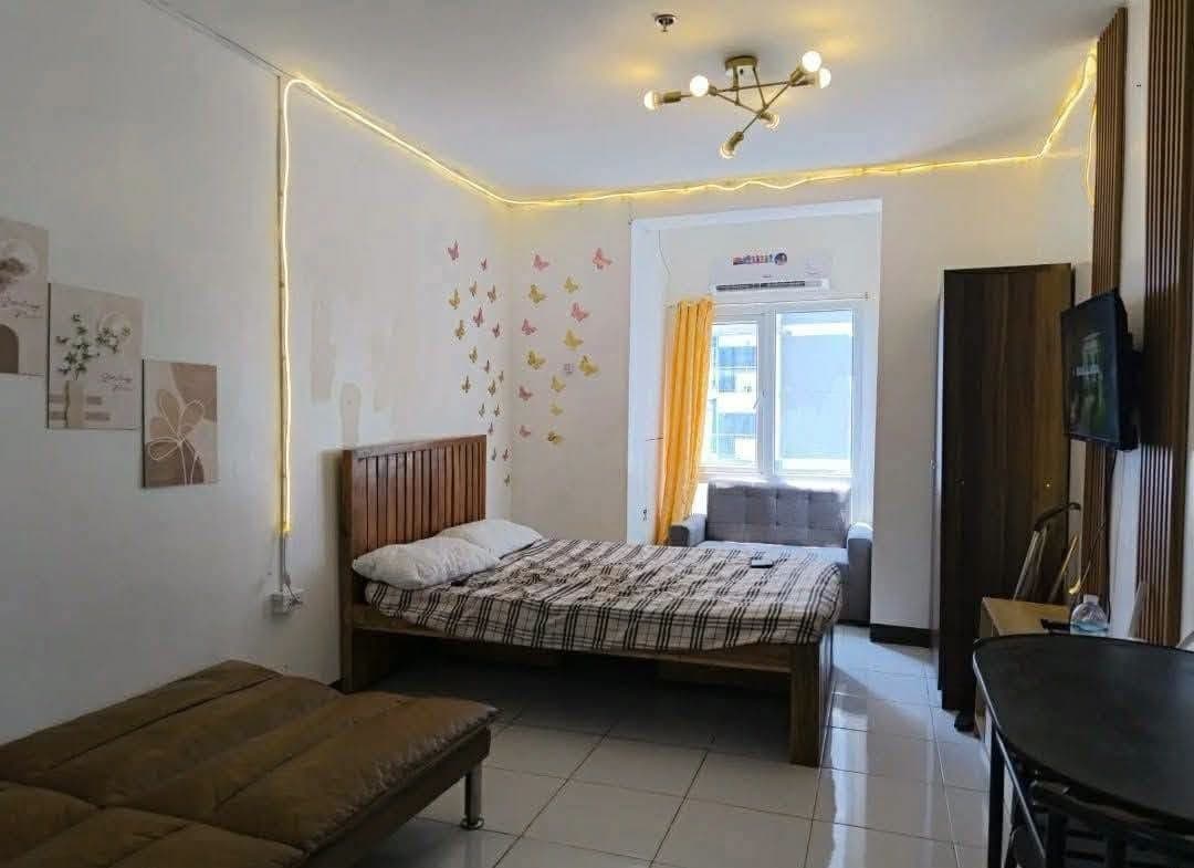 MARKDOWN PRICE 15K /month exclude assoc dues - photo 1