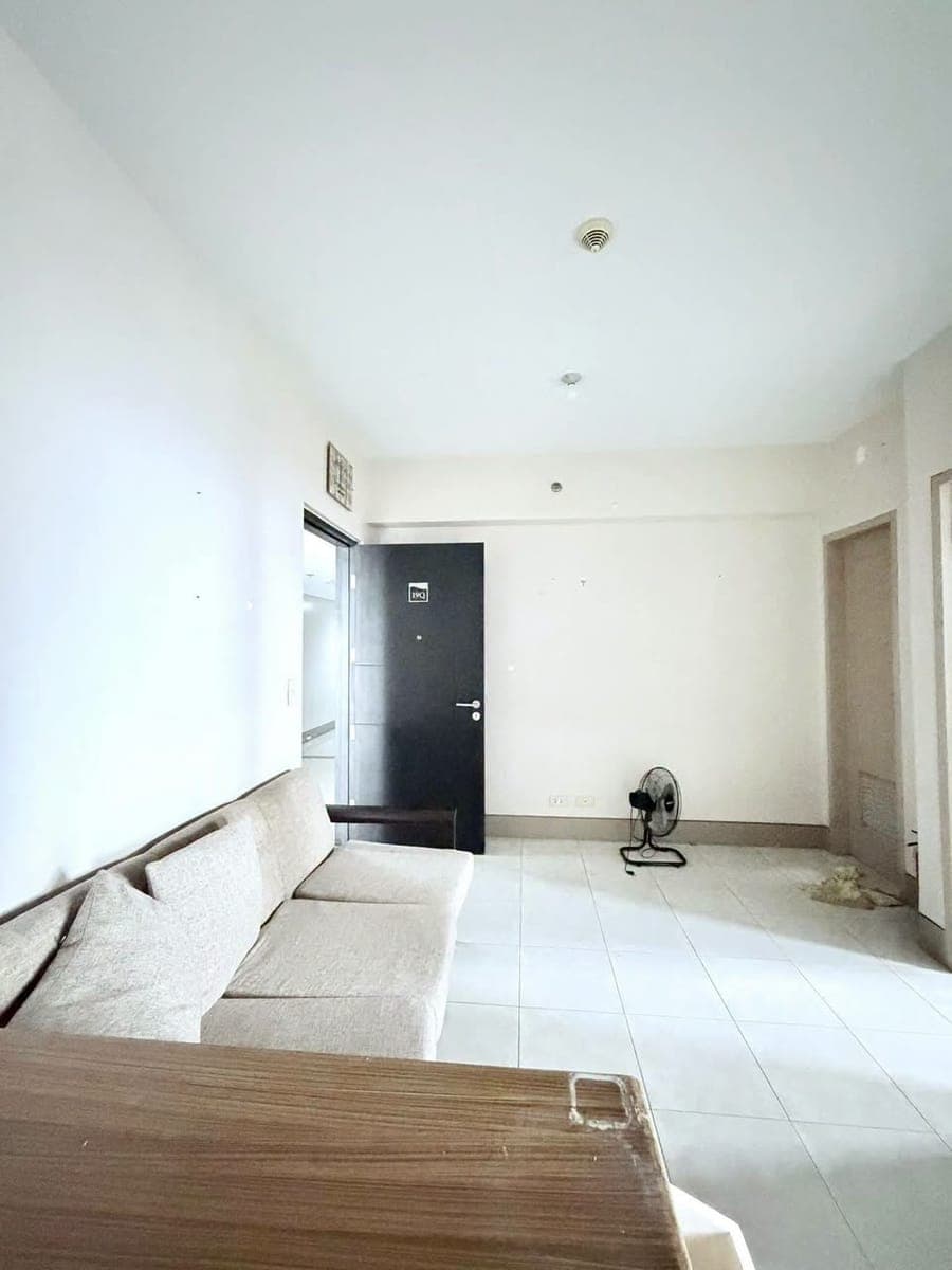 MARKDOWN 🏢 FOR RENT: 2BR Semi Furnished Condo – Little Baguio Terraces, San Juan - photo 1