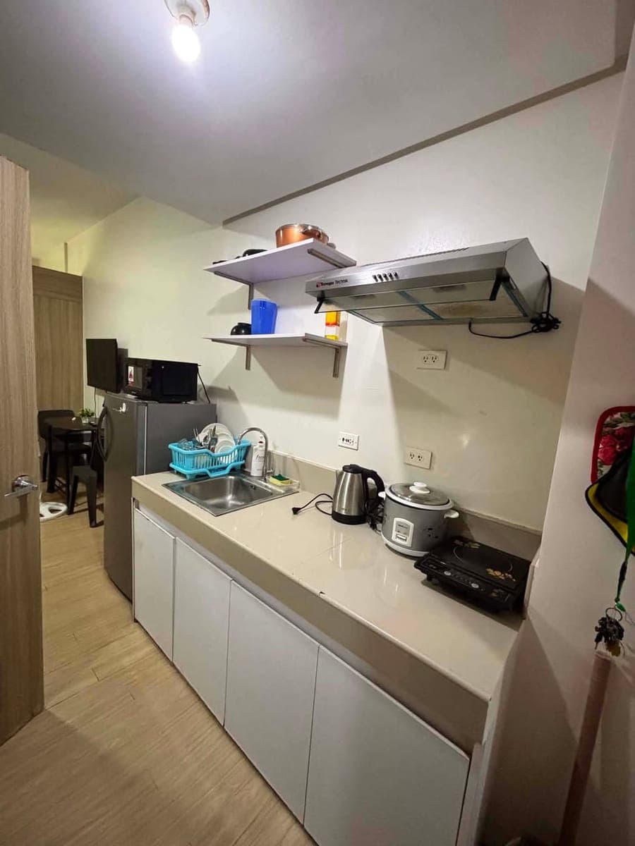 RUSH FOR RENT: 13K/month. Inclusive condo dues - photo 5