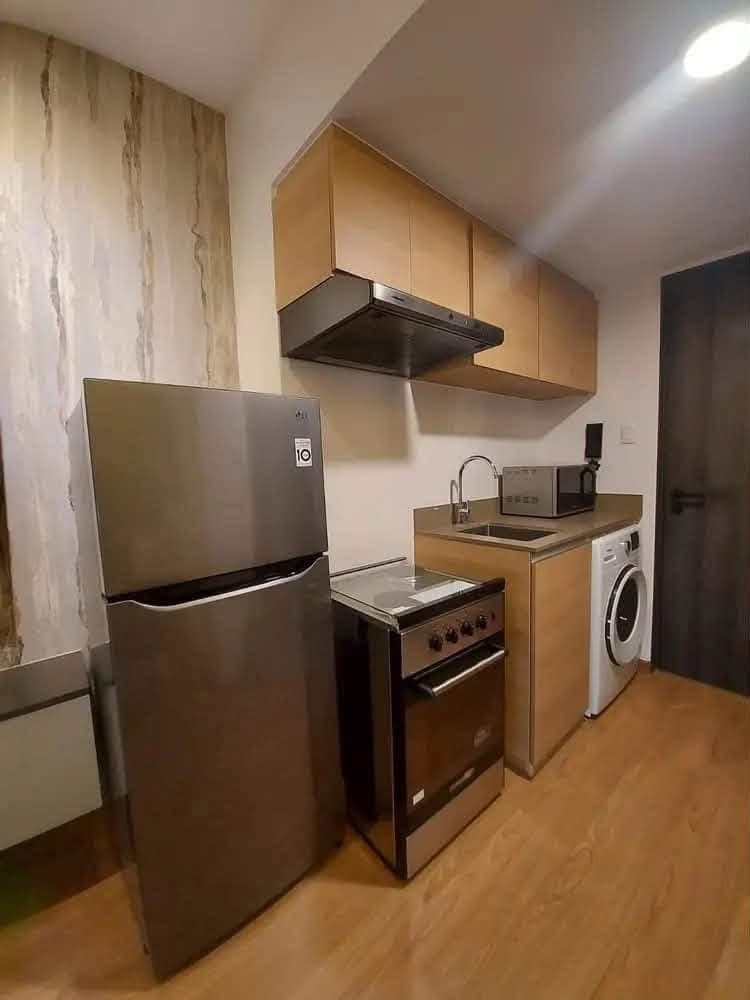 FOR LEASE: Fully furnished 1 Bedroom unit at The Rise, Makati - photo 3