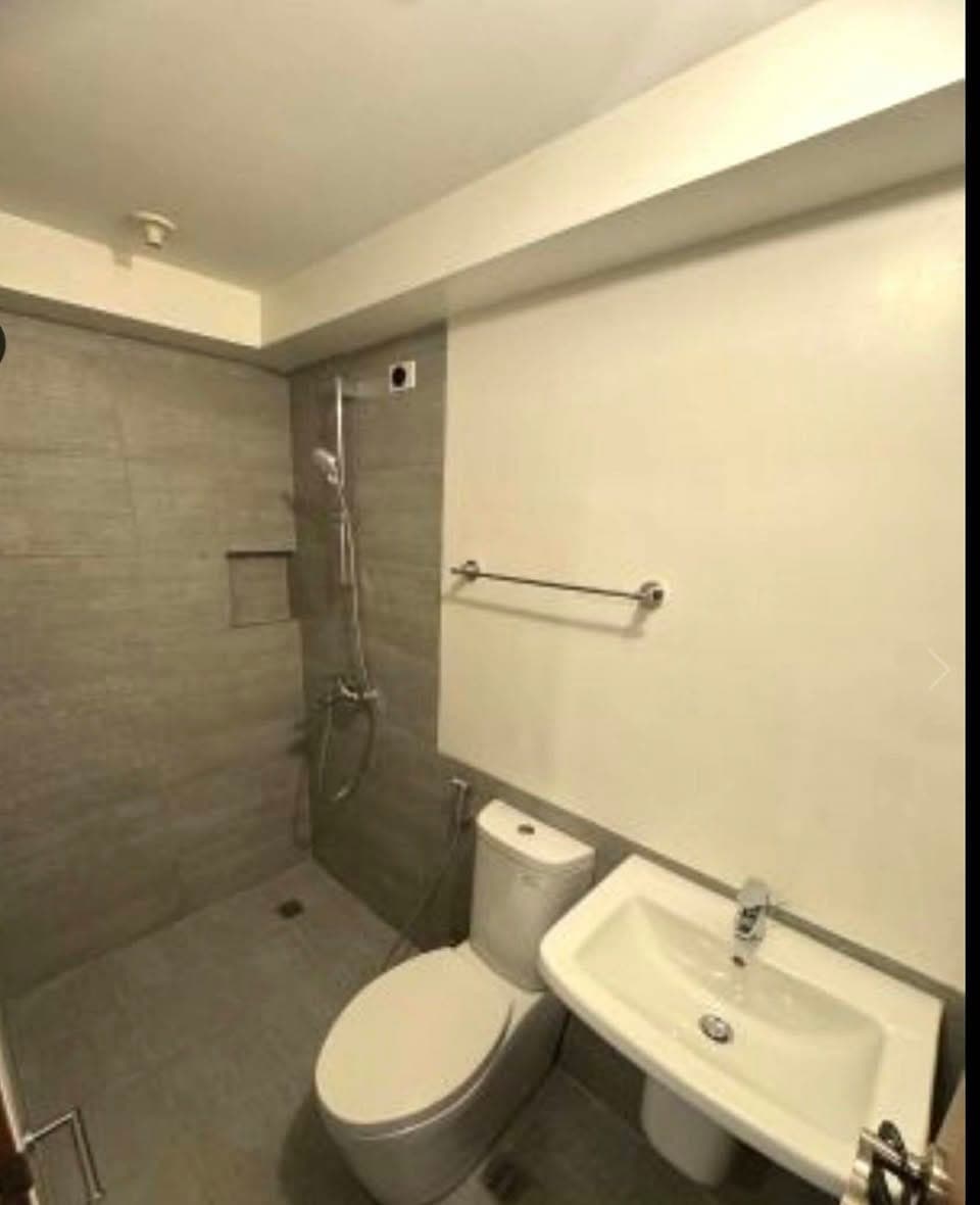 Unit for rent at the connors at greenhills - photo 4