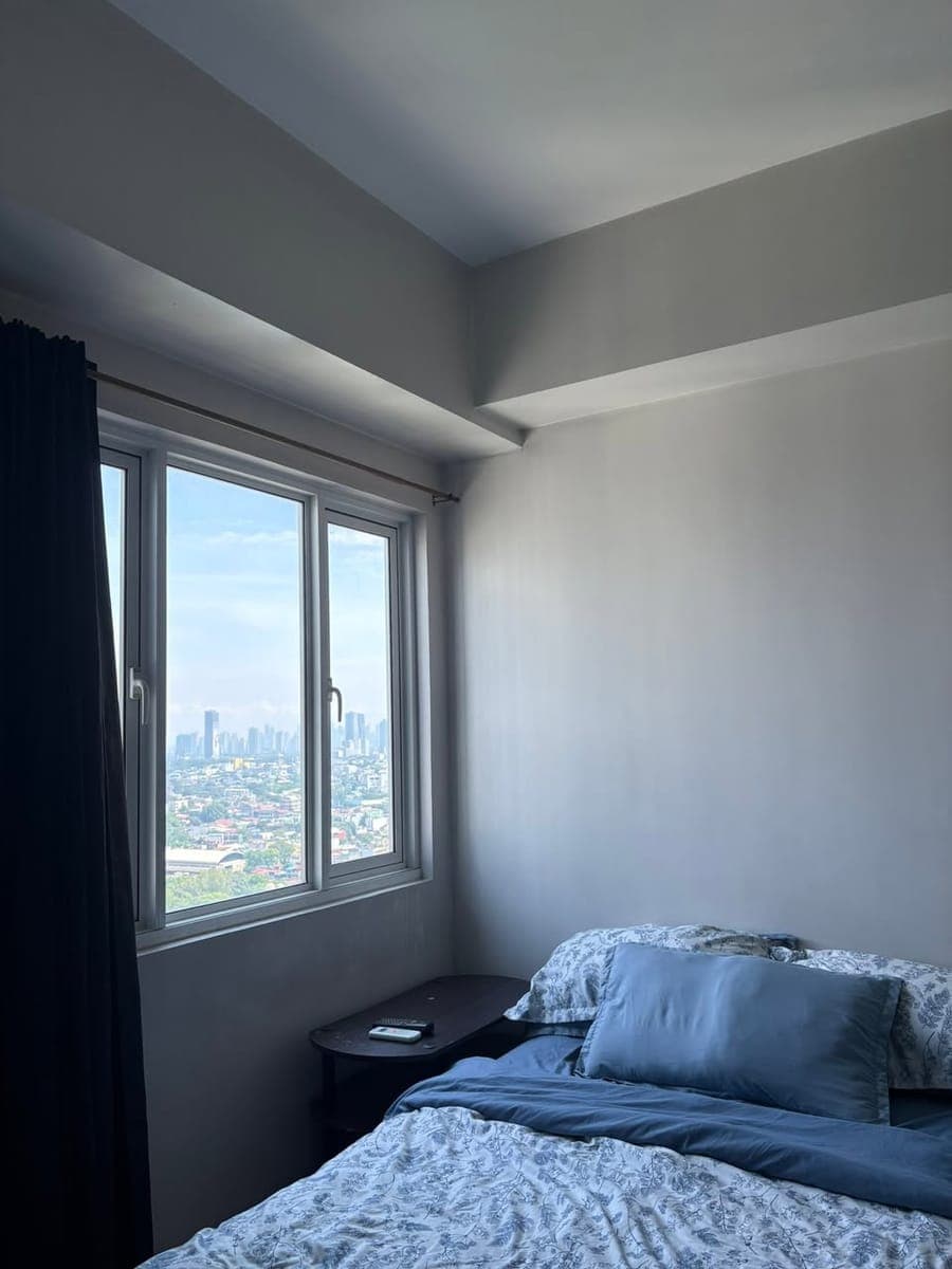 FOR RENT: Blue Residences Studio Unit - photo 2