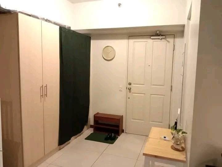Studio type Condo for Rent in THE COLUMNS LEGAZPI VILLAGE - photo 5