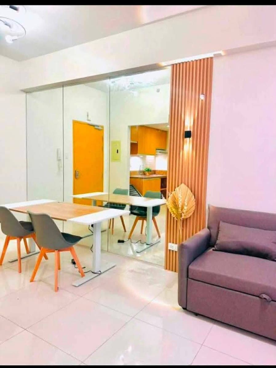 For rent at Times Square west (big apple ) @ BGC - photo 2
