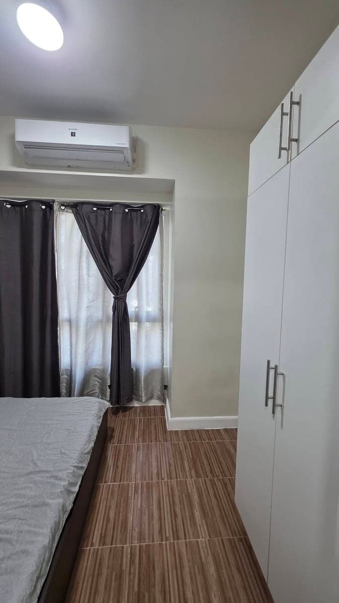 FOR RENT: 1BR Condo Unit w/ Balcony - photo 5