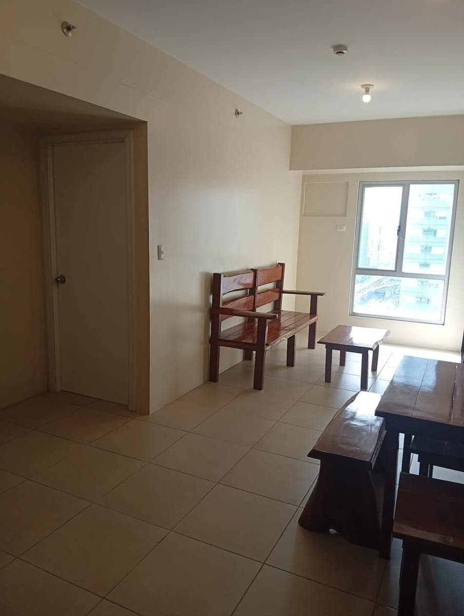 For Rent - photo 1
