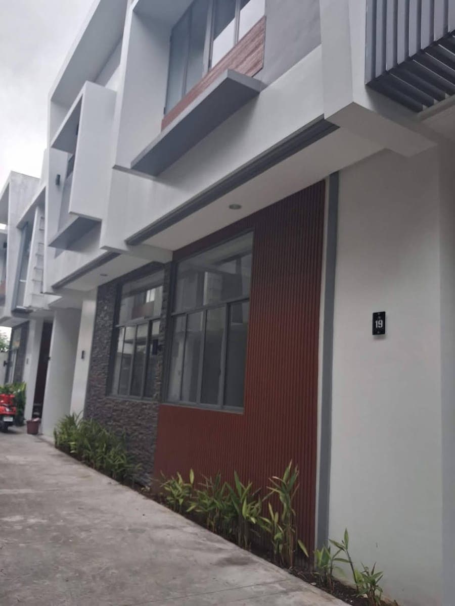 ⭕ 3BR Townhouse for RENT near QC General Hospital / SnR ⭕ - photo 3