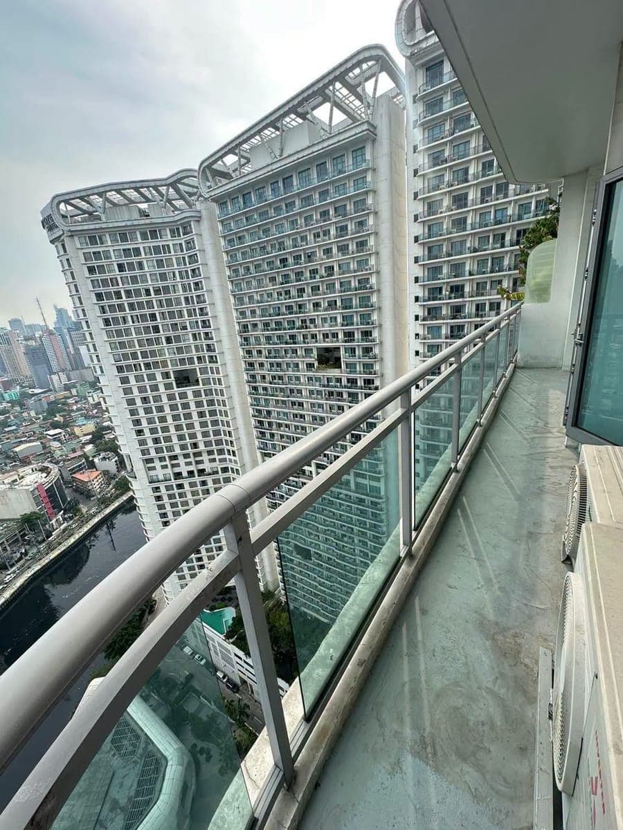 📍 CONDO UNIT FOR LEASE - photo 1