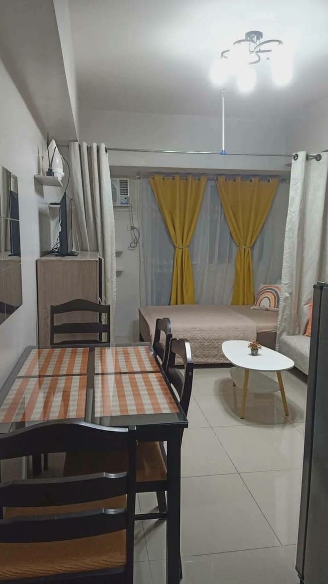 🏢 RUSH CONDO FOR RENT - photo 1