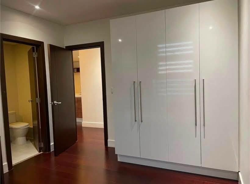 FOR LEASE: Fully furnished 2 Bedroom unit at Ayala Garden Towers, Makati City - photo 5