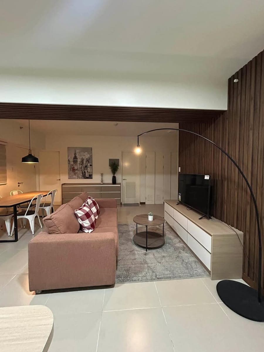 PARKING WITH UNIT FOR LEASE / FOR SALE✨ - photo 1