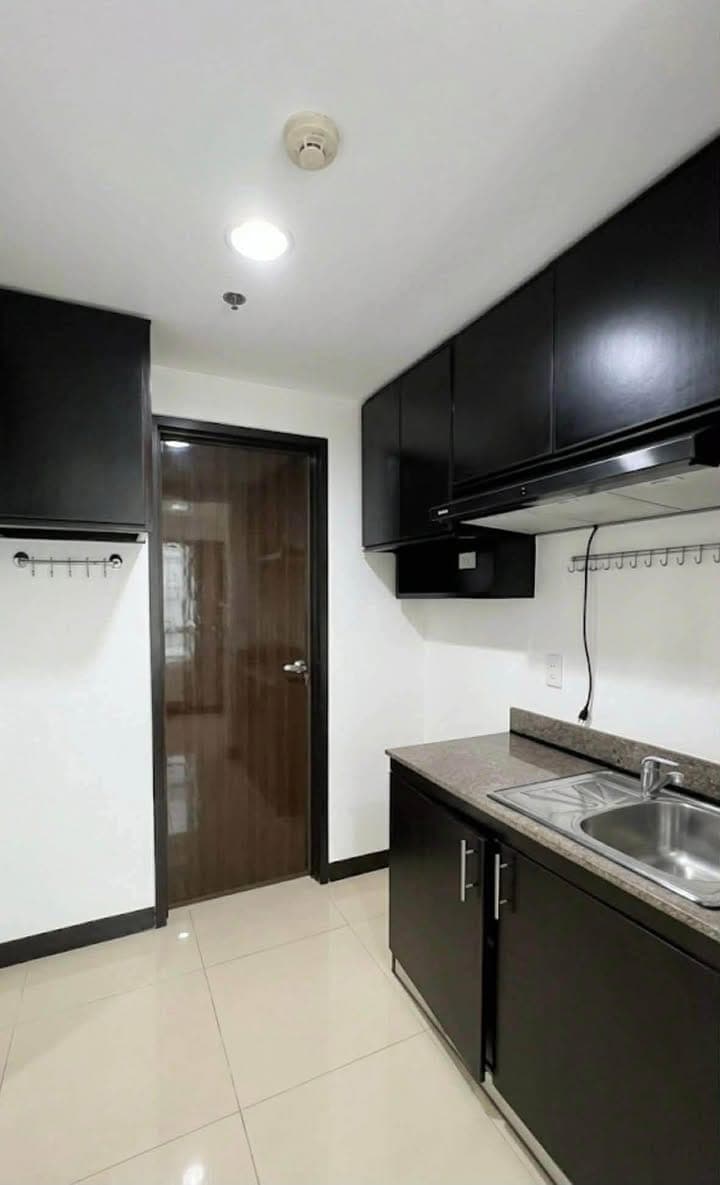 2BR for Rent At The Capital Towers Rio - photo 1