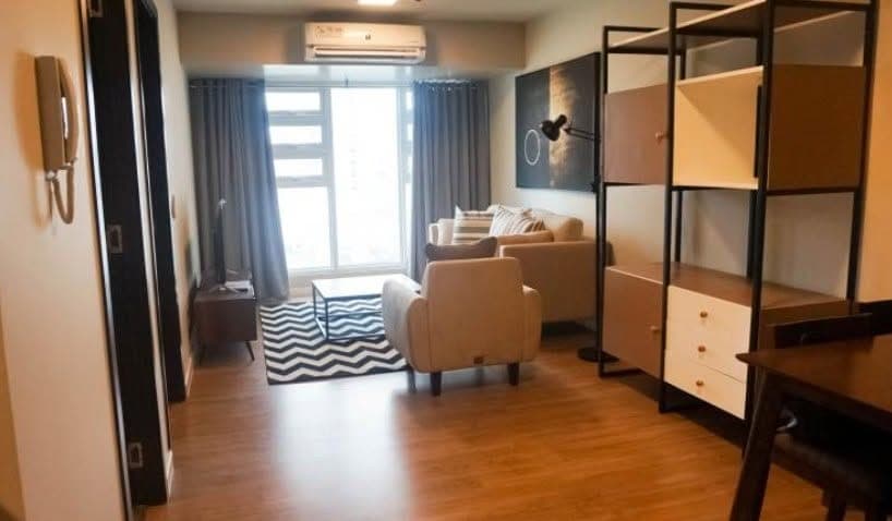 🏡 FOR RENT – 1-Bedroom Condo at Kroma Tower Makati - photo 4