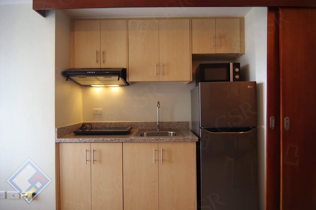 **Fully Furnished Studio Unit For Lease at Paseo De Roces ** - photo 4