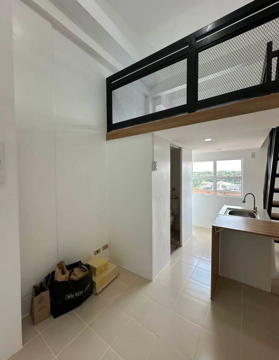 🏙️ FOR RENT | Newly Renovated Loft-Type Apartment - photo 2