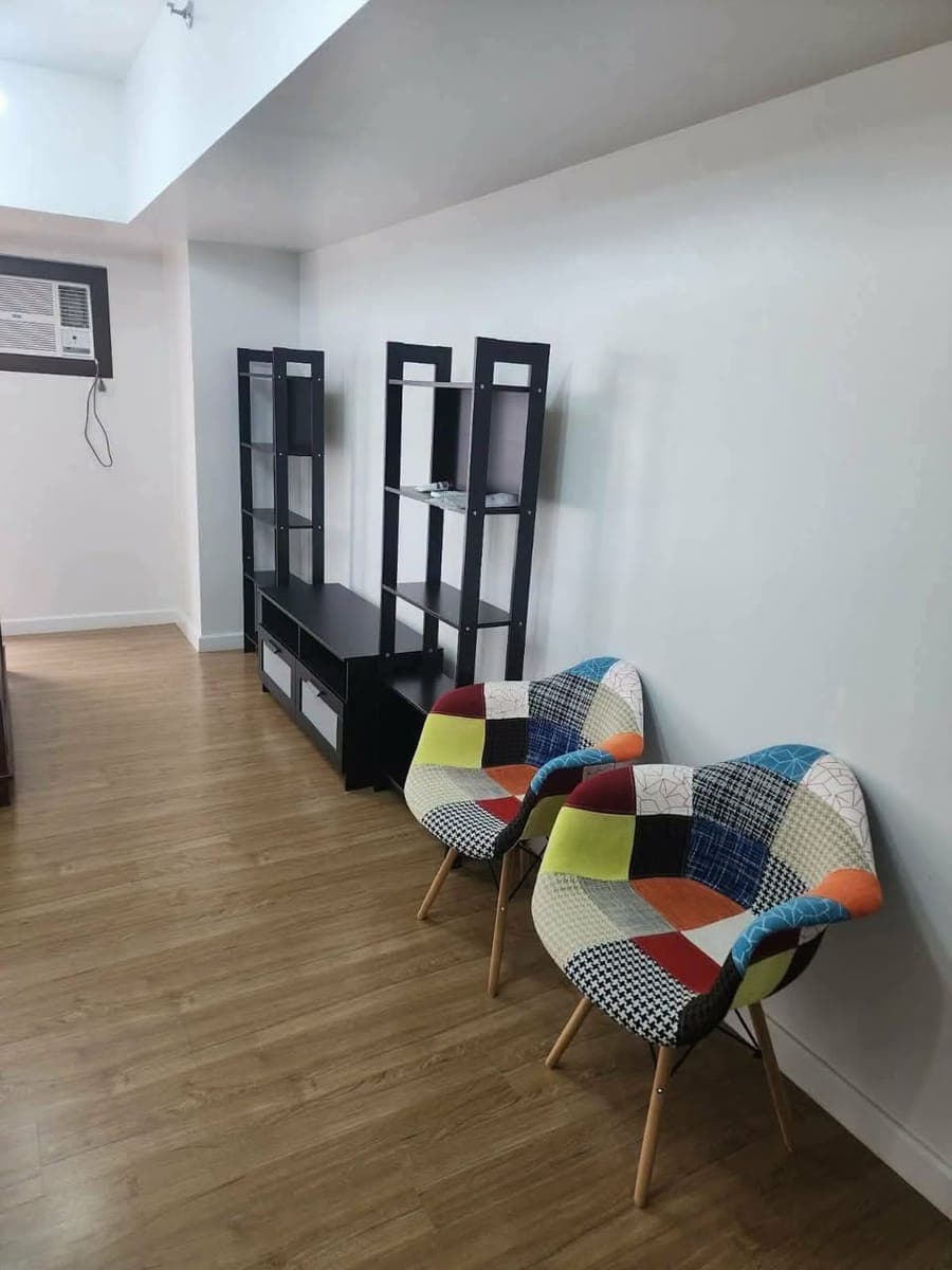 For Rent: - photo 1