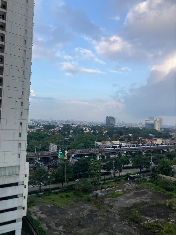 Condo Studio Unit for Rent - photo 1